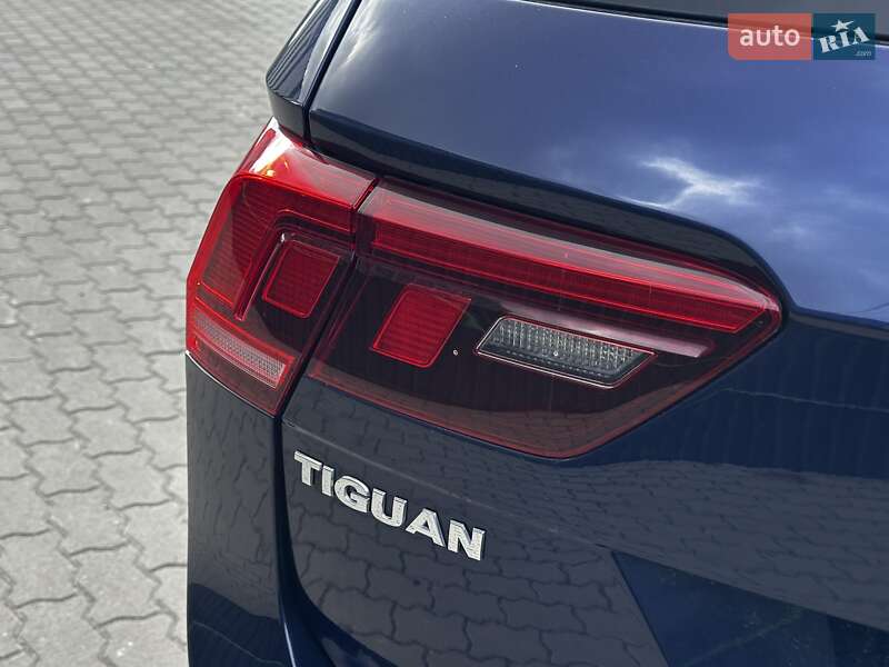 Позашляховик / Кросовер Volkswagen Tiguan 2021 в Львові