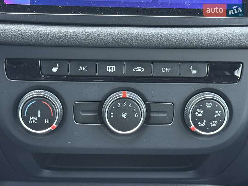 Внедорожник / Кроссовер Volkswagen Tiguan 2015 в Борисполе фото 67 Внедорожник / Кроссовер Volkswagen Tiguan 2015 в Борисполе