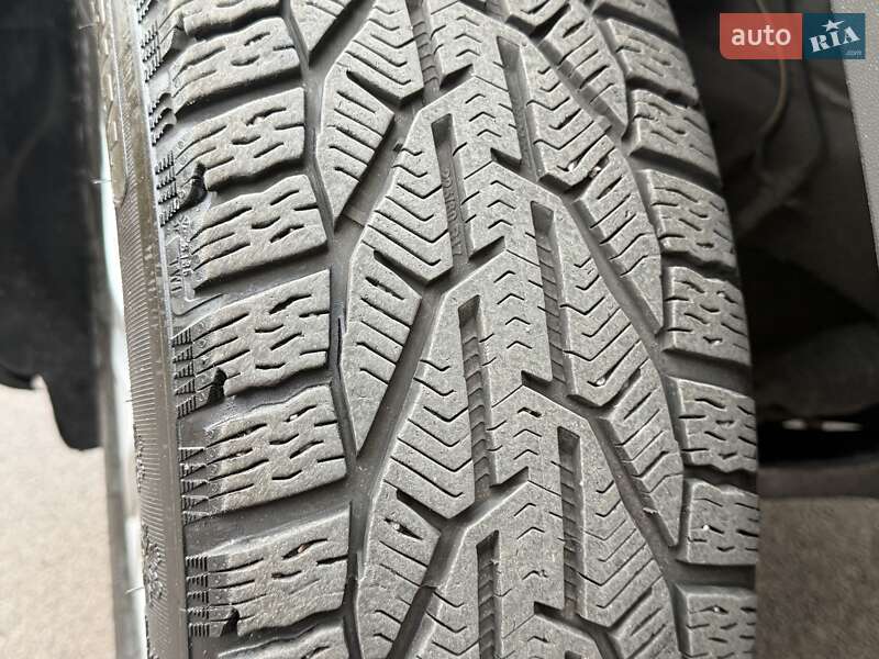 Внедорожник / Кроссовер Volkswagen Tiguan 2015 в Борисполе фото 74 Внедорожник / Кроссовер Volkswagen Tiguan 2015 в Борисполе