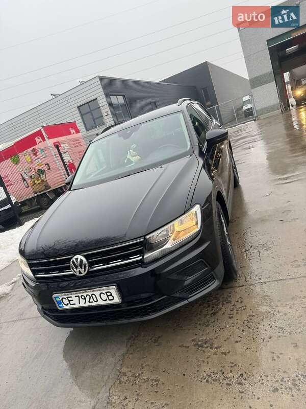 Внедорожник / Кроссовер Volkswagen Tiguan 2017 в Черновцах фото 3 Внедорожник / Кроссовер Volkswagen Tiguan 2017 в Черновцах