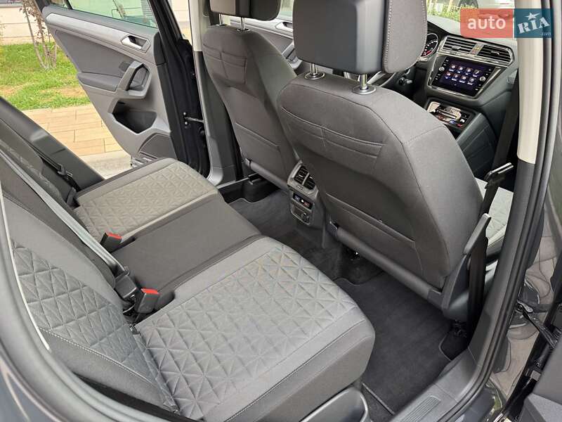 Позашляховик / Кросовер Volkswagen Tiguan 2021 в Києві фото 33 Позашляховик / Кросовер Volkswagen Tiguan 2021 в Києві