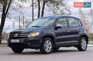 Позашляховик / Кросовер Volkswagen Tiguan 2013 в Харкові