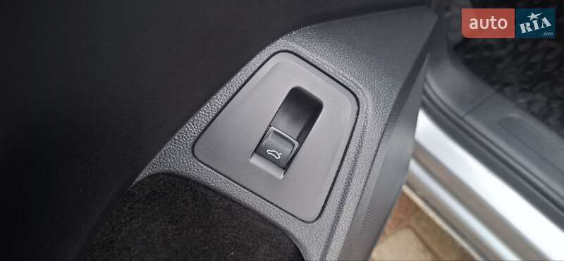 Внедорожник / Кроссовер Volkswagen Tiguan 2019 в Яворове фото 25 Внедорожник / Кроссовер Volkswagen Tiguan 2019 в Яворове