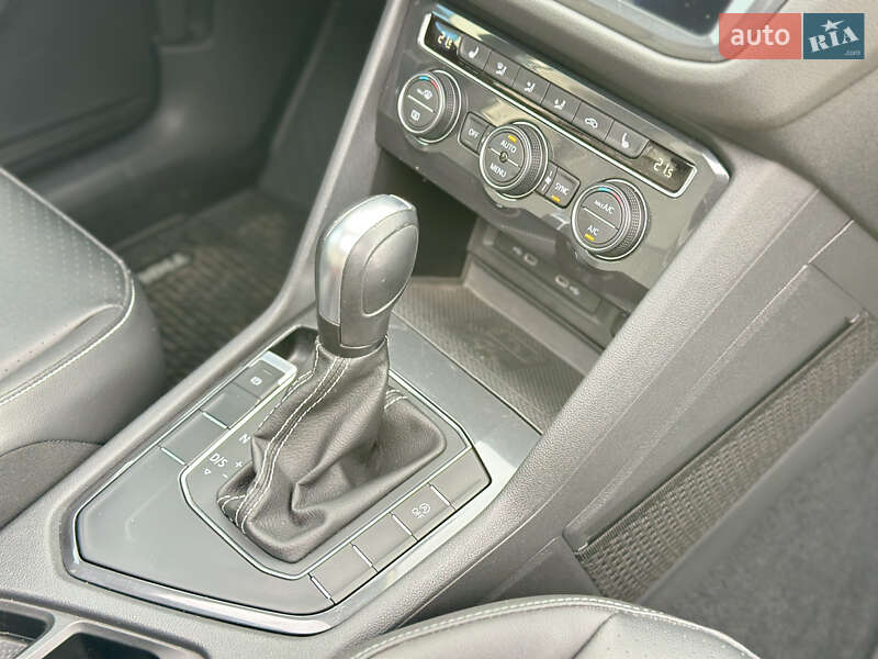 Внедорожник / Кроссовер Volkswagen Tiguan 2021 в Тернополе