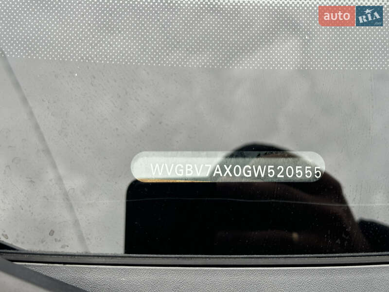 Позашляховик / Кросовер Volkswagen Tiguan 2015 в Дубні