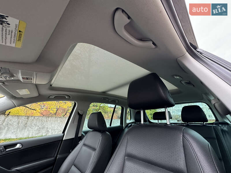 Позашляховик / Кросовер Volkswagen Tiguan 2015 в Дубні