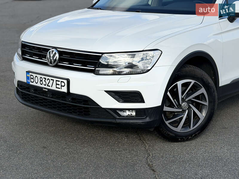 Внедорожник / Кроссовер Volkswagen Tiguan 2017 в Киеве фото 2 Внедорожник / Кроссовер Volkswagen Tiguan 2017 в Киеве