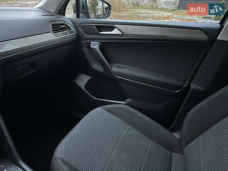 Позашляховик / Кросовер Volkswagen Tiguan 2021 в Тернополі