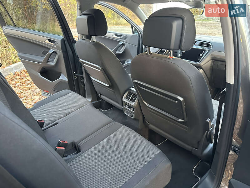 Позашляховик / Кросовер Volkswagen Tiguan 2021 в Тернополі