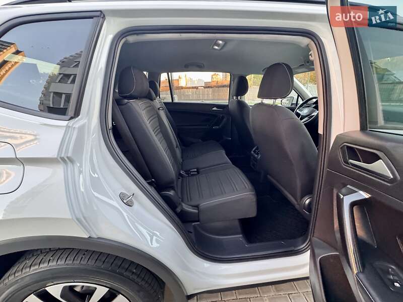 Позашляховик / Кросовер Volkswagen Tiguan 2022 в Одесі