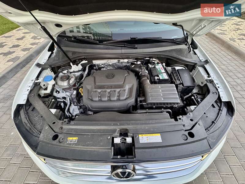 Позашляховик / Кросовер Volkswagen Tiguan 2022 в Одесі