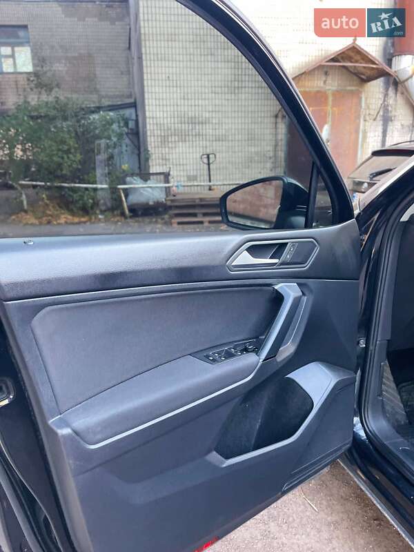 Внедорожник / Кроссовер Volkswagen Tiguan 2019 в Виннице