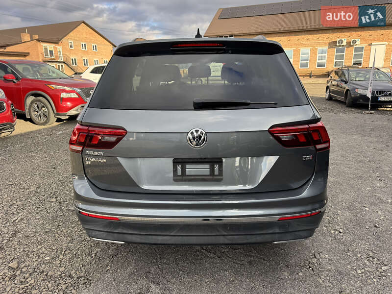 Внедорожник / Кроссовер Volkswagen Tiguan 2018 в Луцке фото 4 Внедорожник / Кроссовер Volkswagen Tiguan 2018 в Луцке