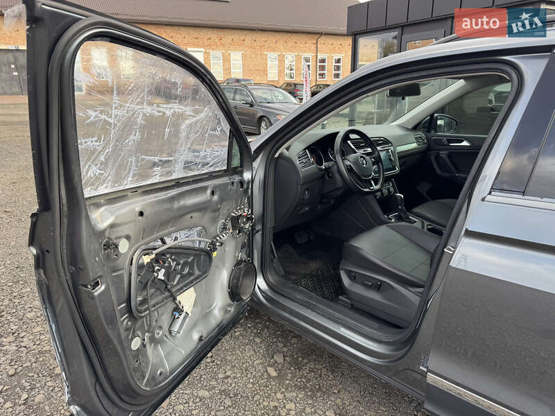Внедорожник / Кроссовер Volkswagen Tiguan 2018 в Луцке фото 35 Внедорожник / Кроссовер Volkswagen Tiguan 2018 в Луцке