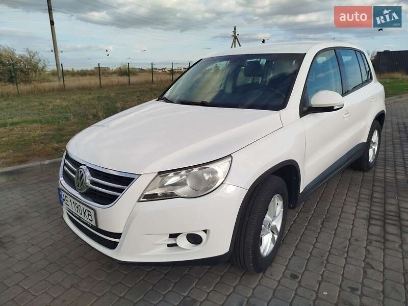 Позашляховик / Кросовер Volkswagen Tiguan 2011 в Дніпрі