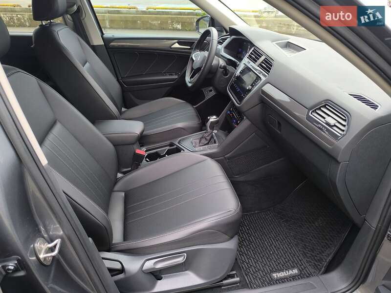 Внедорожник / Кроссовер Volkswagen Tiguan 2021 в Киеве фото 23 Внедорожник / Кроссовер Volkswagen Tiguan 2021 в Киеве
