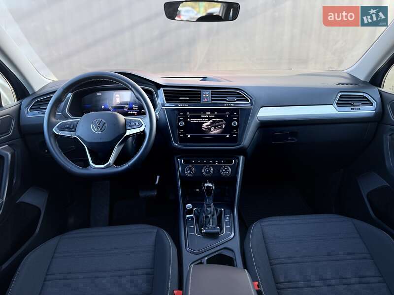 Позашляховик / Кросовер Volkswagen Tiguan 2024 в Львові