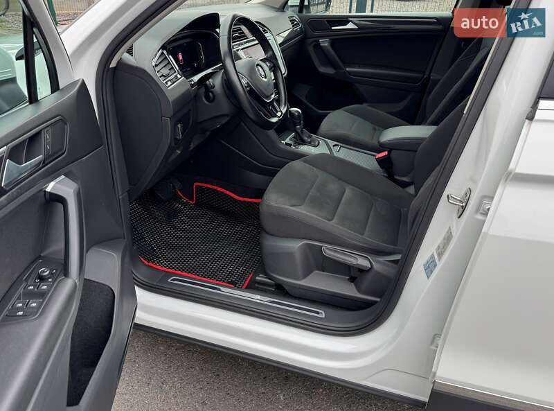 Внедорожник / Кроссовер Volkswagen Tiguan 2019 в Киеве