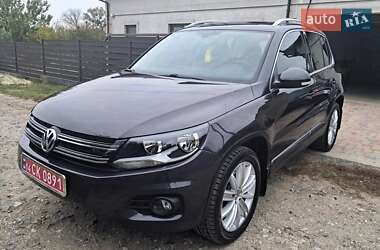 Позашляховик / Кросовер Volkswagen Tiguan 2015 в Черкасах