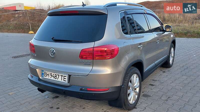 Внедорожник / Кроссовер Volkswagen Tiguan 2013 в Арцизе
