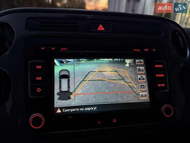 Внедорожник / Кроссовер Volkswagen Tiguan 2013 в Киеве фото 17 Внедорожник / Кроссовер Volkswagen Tiguan 2013 в Киеве