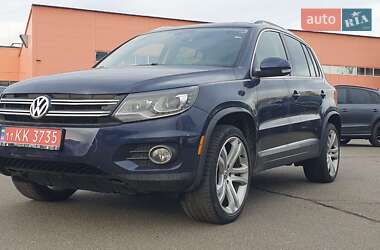 Позашляховик / Кросовер Volkswagen Tiguan 2016 в Києві