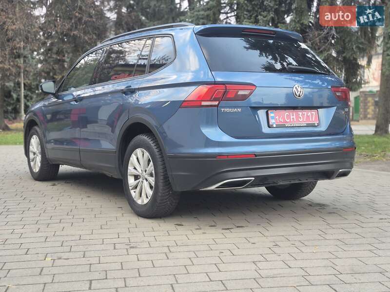 Внедорожник / Кроссовер Volkswagen Tiguan 2018 в Дубно