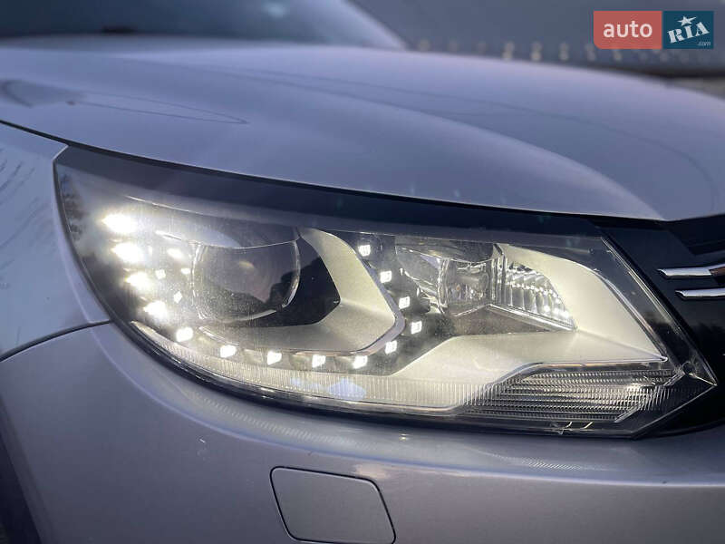 Внедорожник / Кроссовер Volkswagen Tiguan 2013 в Черновцах фото 11 Внедорожник / Кроссовер Volkswagen Tiguan 2013 в Черновцах