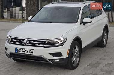 Позашляховик / Кросовер Volkswagen Tiguan 2018 в Львові