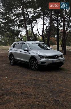 Позашляховик / Кросовер Volkswagen Tiguan 2018 в Дніпрі