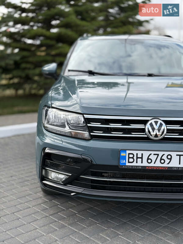 Внедорожник / Кроссовер Volkswagen Tiguan 2020 в Одессе