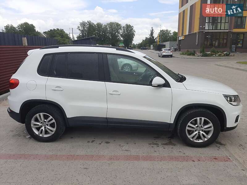 Позашляховик / Кросовер Volkswagen Tiguan 2016 в Тернополі