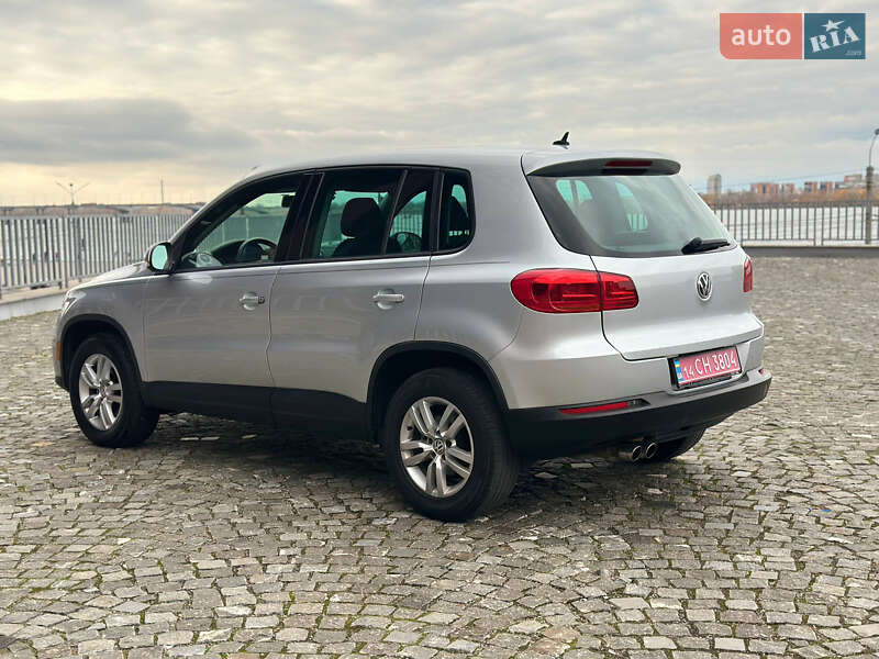 Внедорожник / Кроссовер Volkswagen Tiguan 2013 в Днепре