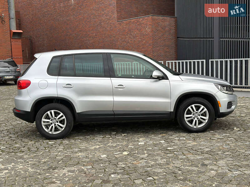 Внедорожник / Кроссовер Volkswagen Tiguan 2013 в Днепре