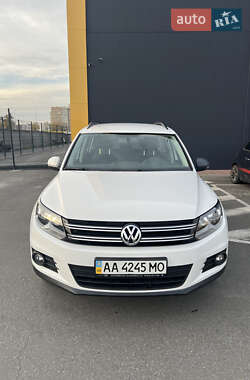 Внедорожник / Кроссовер Volkswagen Tiguan 2013 в Киеве