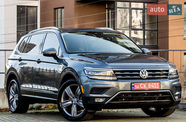 Позашляховик / Кросовер Volkswagen Tiguan 2018 в Львові