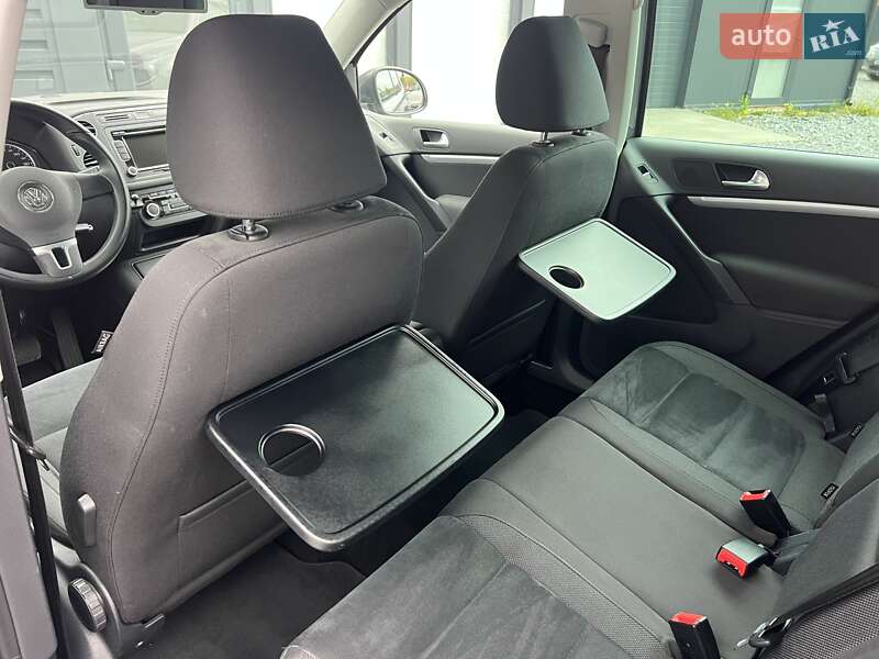 Позашляховик / Кросовер Volkswagen Tiguan 2015 в Львові