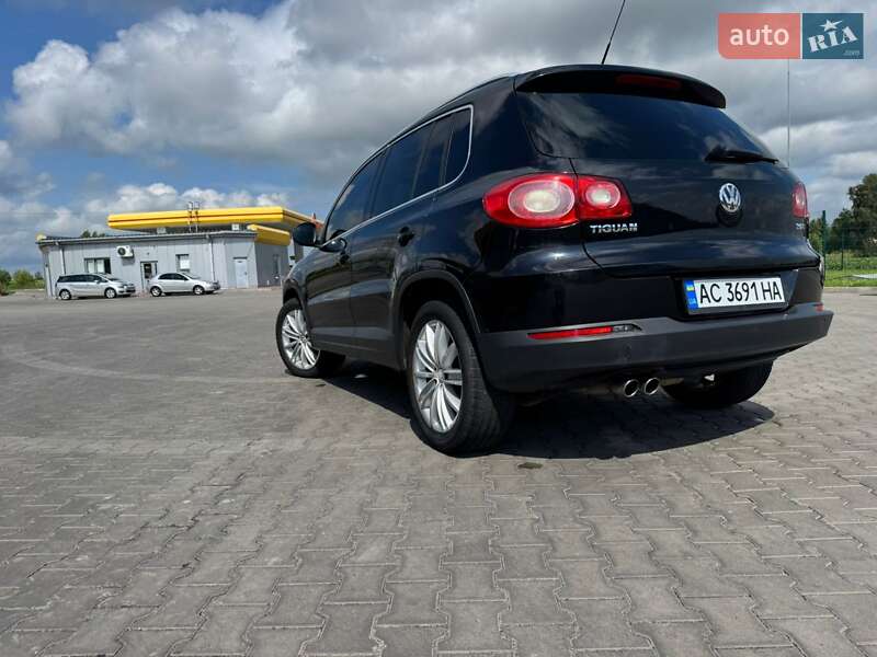 Внедорожник / Кроссовер Volkswagen Tiguan 2011 в Луцке фото 3 Внедорожник / Кроссовер Volkswagen Tiguan 2011 в Луцке