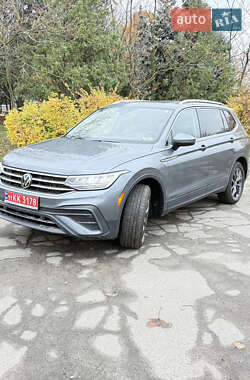 Позашляховик / Кросовер Volkswagen Tiguan 2023 в Києві