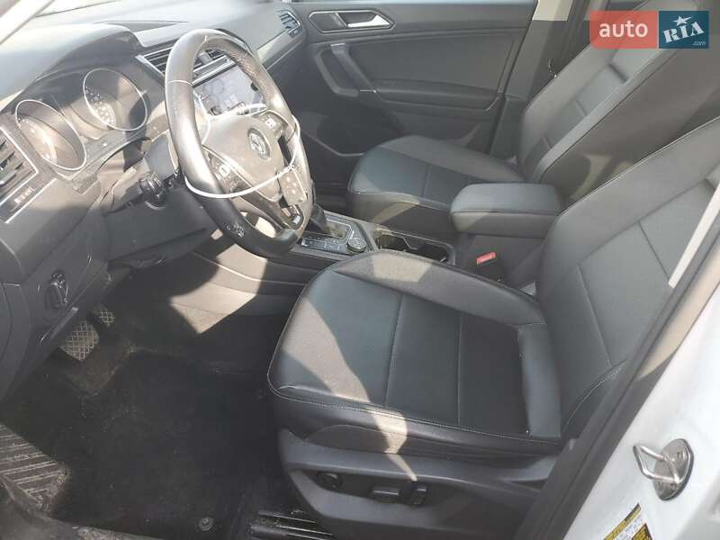 Внедорожник / Кроссовер Volkswagen Tiguan 2018 в Днепре фото 7 Внедорожник / Кроссовер Volkswagen Tiguan 2018 в Днепре