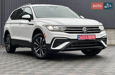 Внедорожник / Кроссовер Volkswagen Tiguan 2022 в Хмельницком