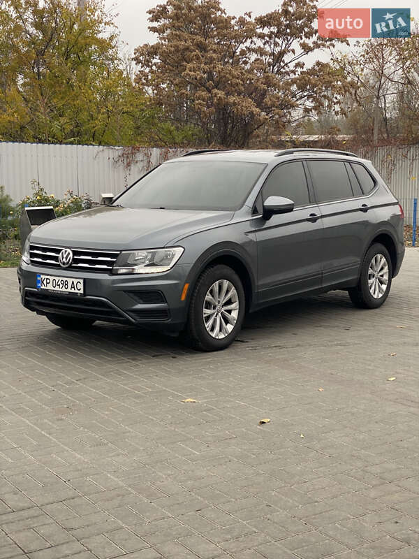Внедорожник / Кроссовер Volkswagen Tiguan 2019 в Запорожье