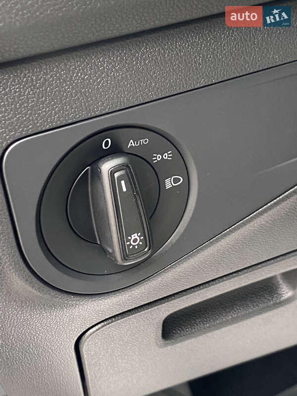 Внедорожник / Кроссовер Volkswagen Tiguan 2019 в Запорожье