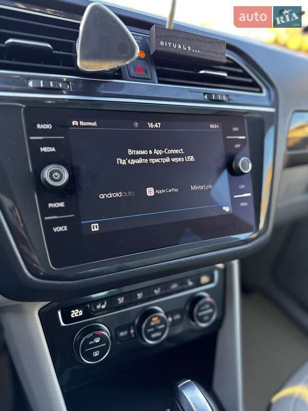 Внедорожник / Кроссовер Volkswagen Tiguan 2019 в Львове