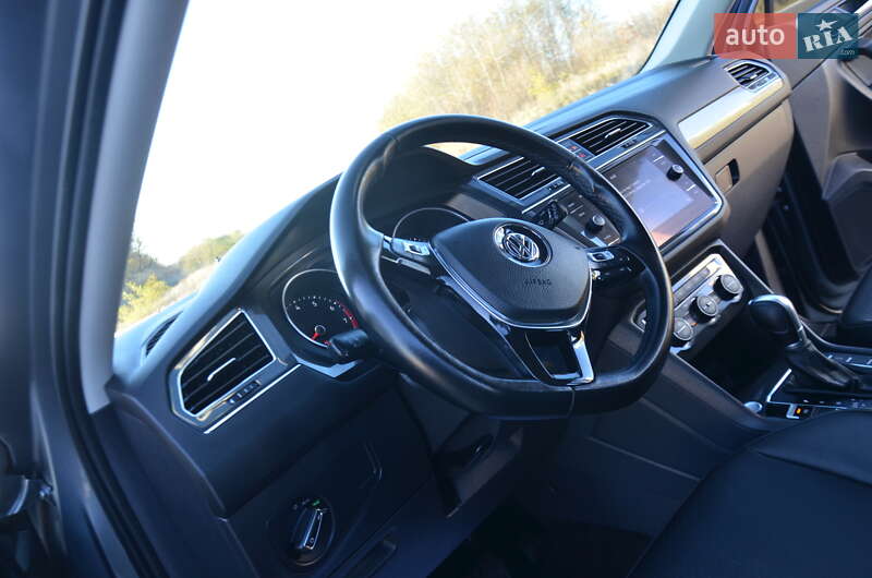 Позашляховик / Кросовер Volkswagen Tiguan 2018 в Дрогобичі