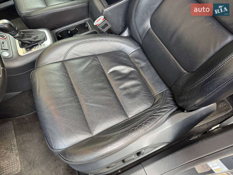 Внедорожник / Кроссовер Volkswagen Tiguan 2016 в Одессе фото 21 Внедорожник / Кроссовер Volkswagen Tiguan 2016 в Одессе