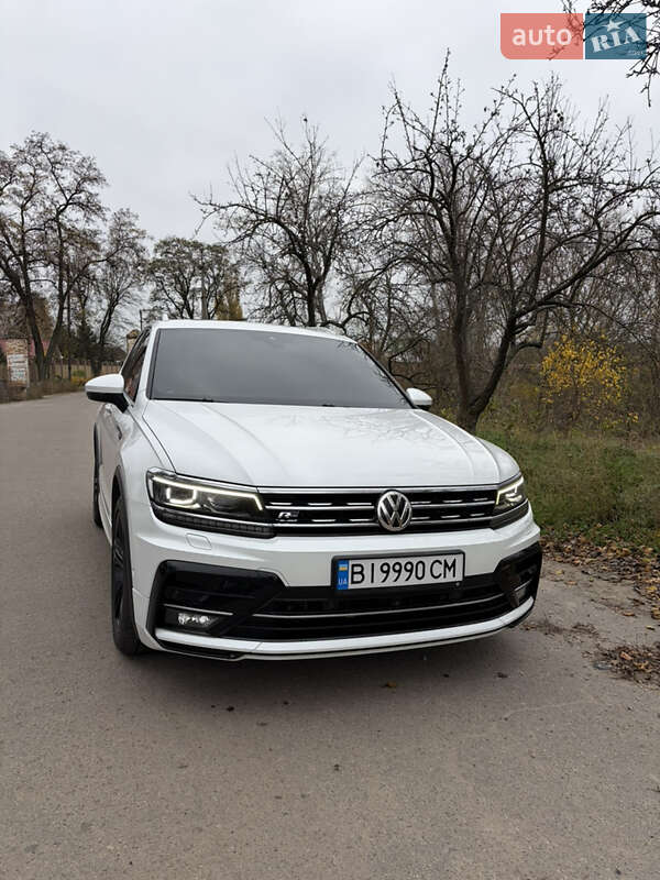 Внедорожник / Кроссовер Volkswagen Tiguan 2017 в Кременчуге