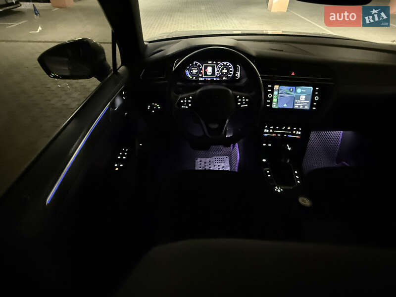 Внедорожник / Кроссовер Volkswagen Tiguan 2023 в Киеве