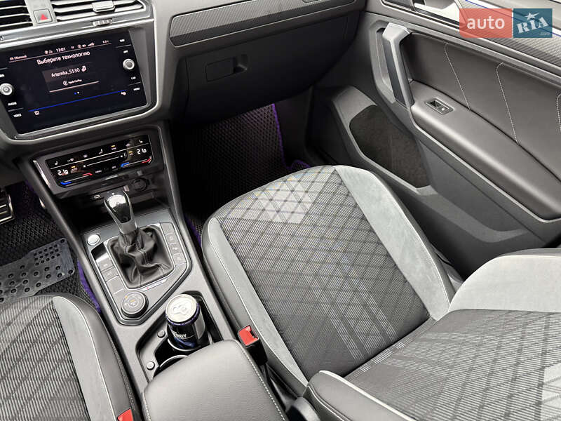 Внедорожник / Кроссовер Volkswagen Tiguan 2023 в Киеве