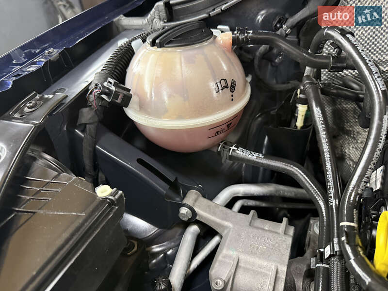 Внедорожник / Кроссовер Volkswagen Tiguan 2015 в Бориславе